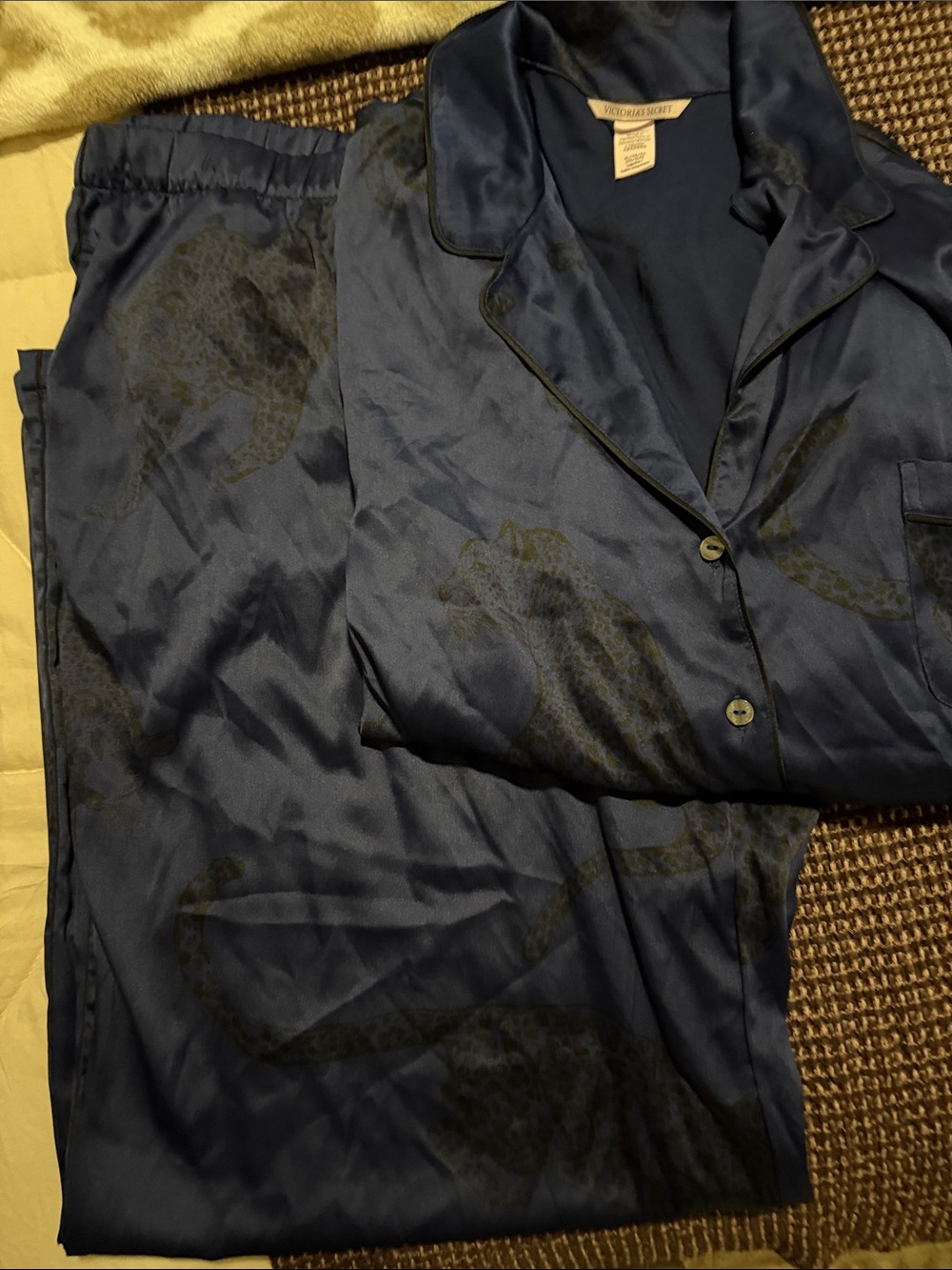 Victoria’s Secret Navy Long Satin Pajama Pants and Top Set
